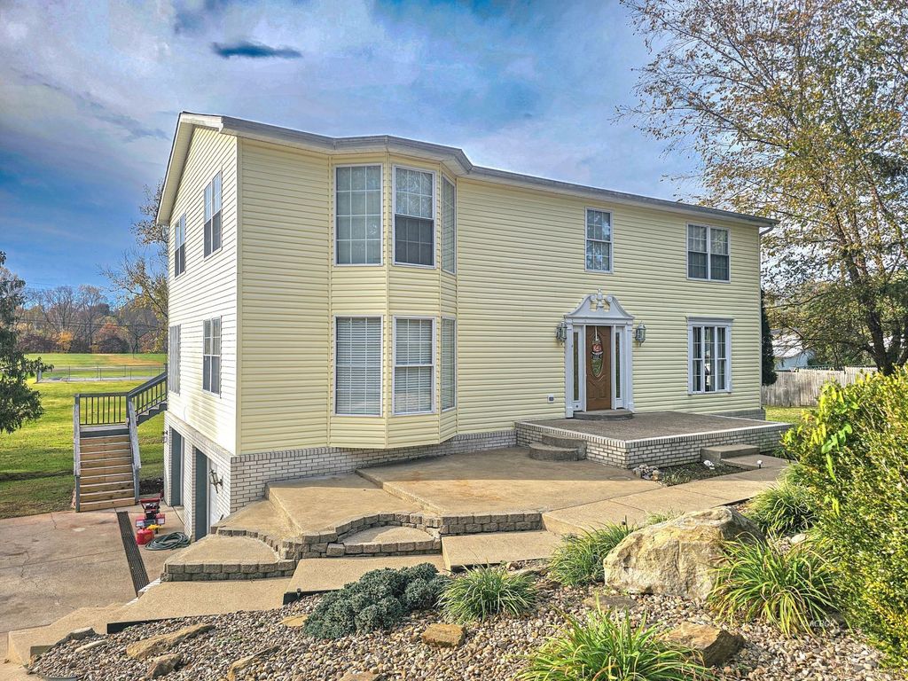 Photo of 80 Rafferty Dr. Dr, Gallipolis, OH 45631 (MLS # 2434863)