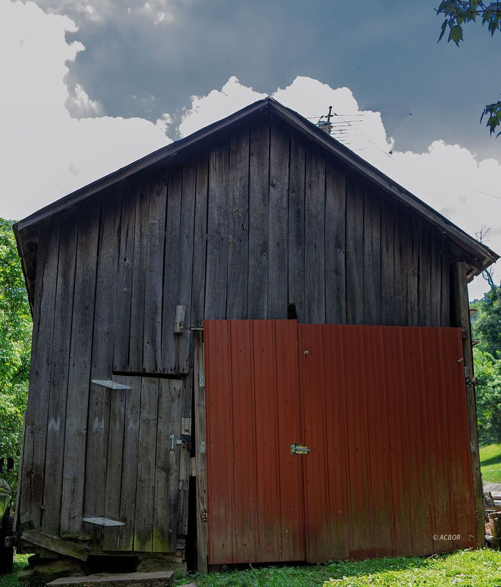 Photo of 32849 Mc Cumber Rd, Rutland, OH 45775 (MLS # 2435154)