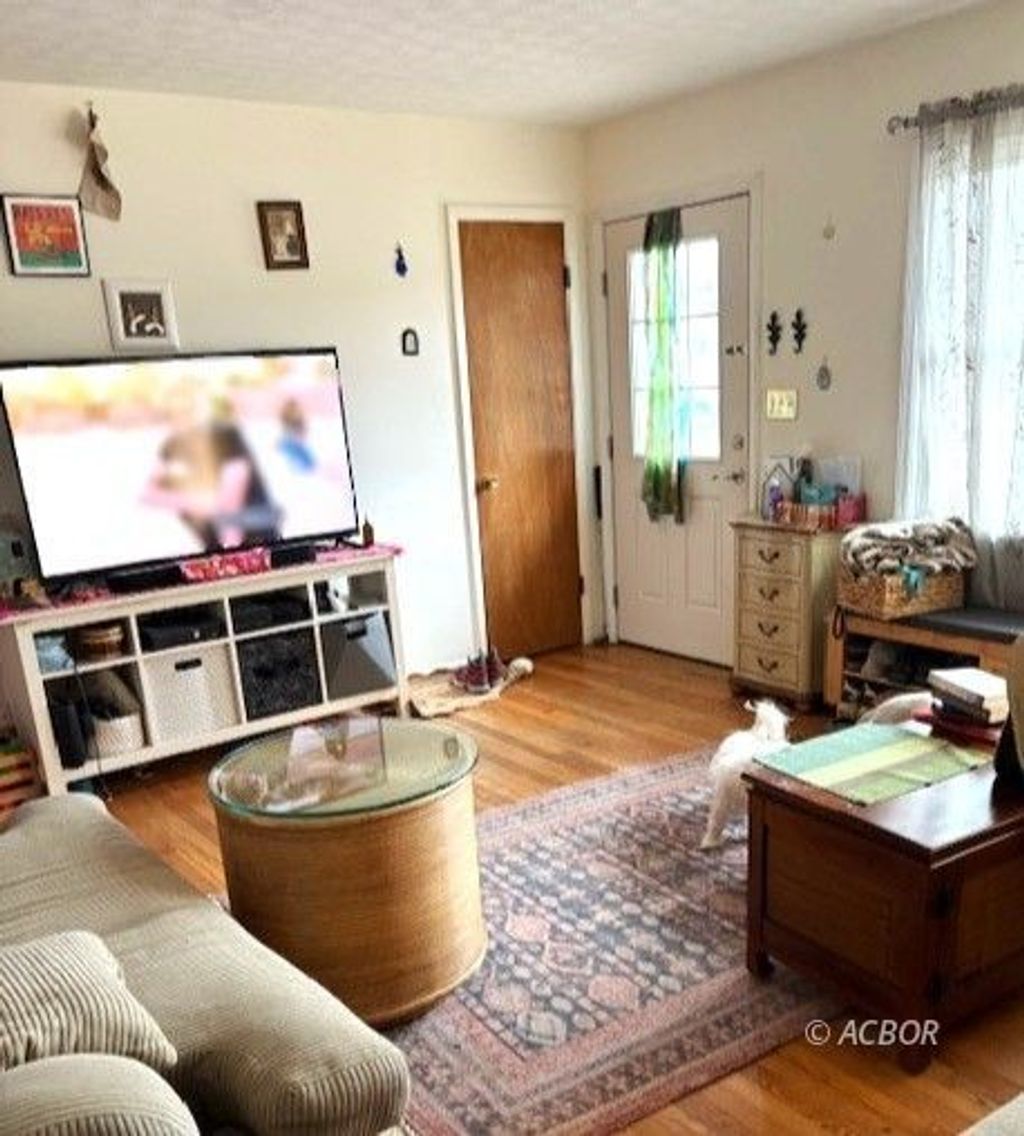 Photo of 199 Longview Heights Rd, Athens, OH 45701 (MLS # 2434291)