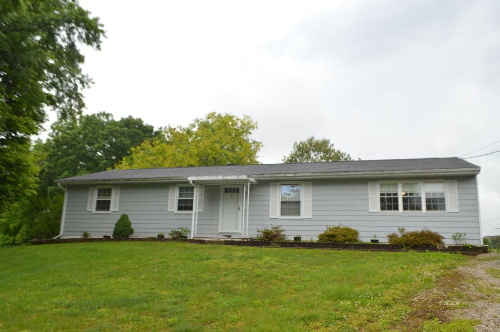Photo of 41925 Hickory Road RD, Reedsville, OH 45772 (MLS # 2434955)