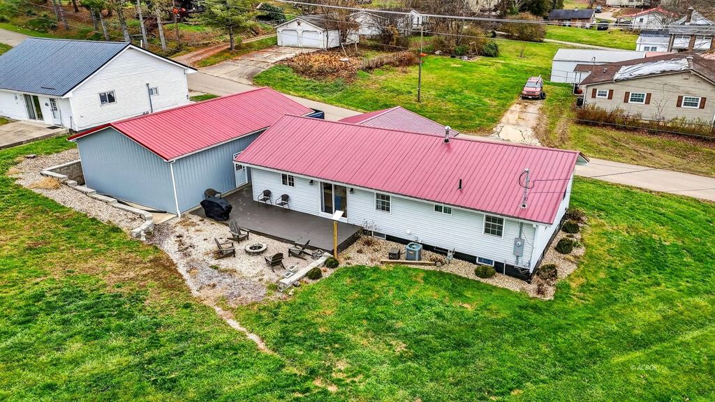 Photo of 501 E North St, Mcarthur, OH 45651 (MLS # 2434289)