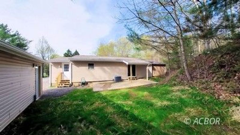Photo of 11685 State Route 691, Nelsonville, OH 45764 (MLS # 2433539)