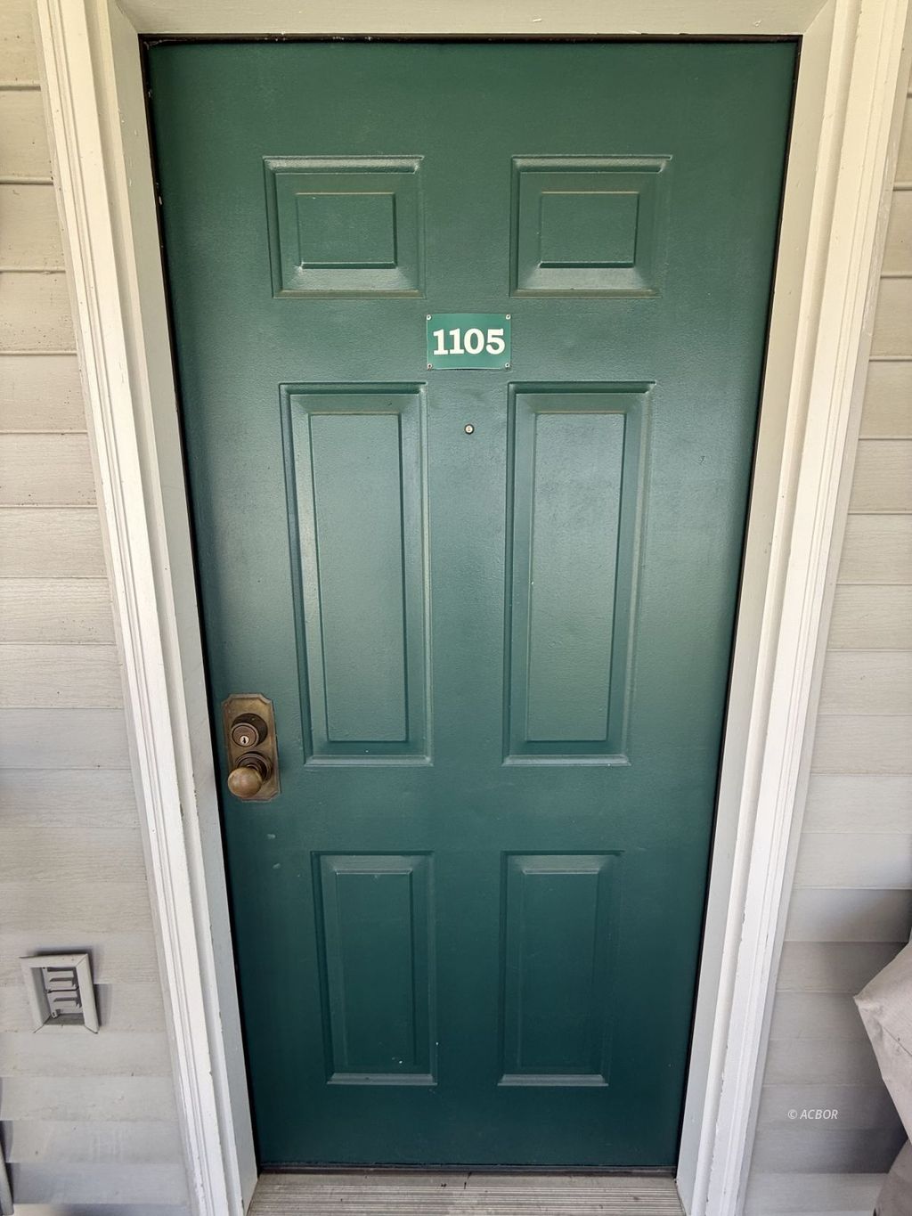 Photo of 15 S Shafer St #1105, Athens, OH 45701 (MLS # 2434690)