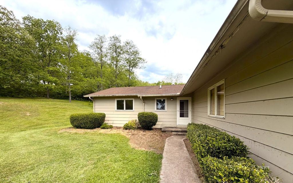 Photo of 4 Canterbury Dr, Athens, OH 45701 (MLS # 2434880)