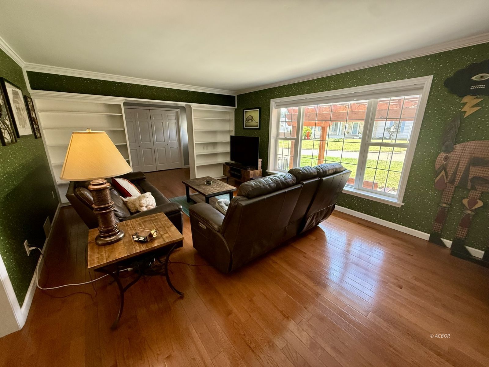 33 Graham Dr