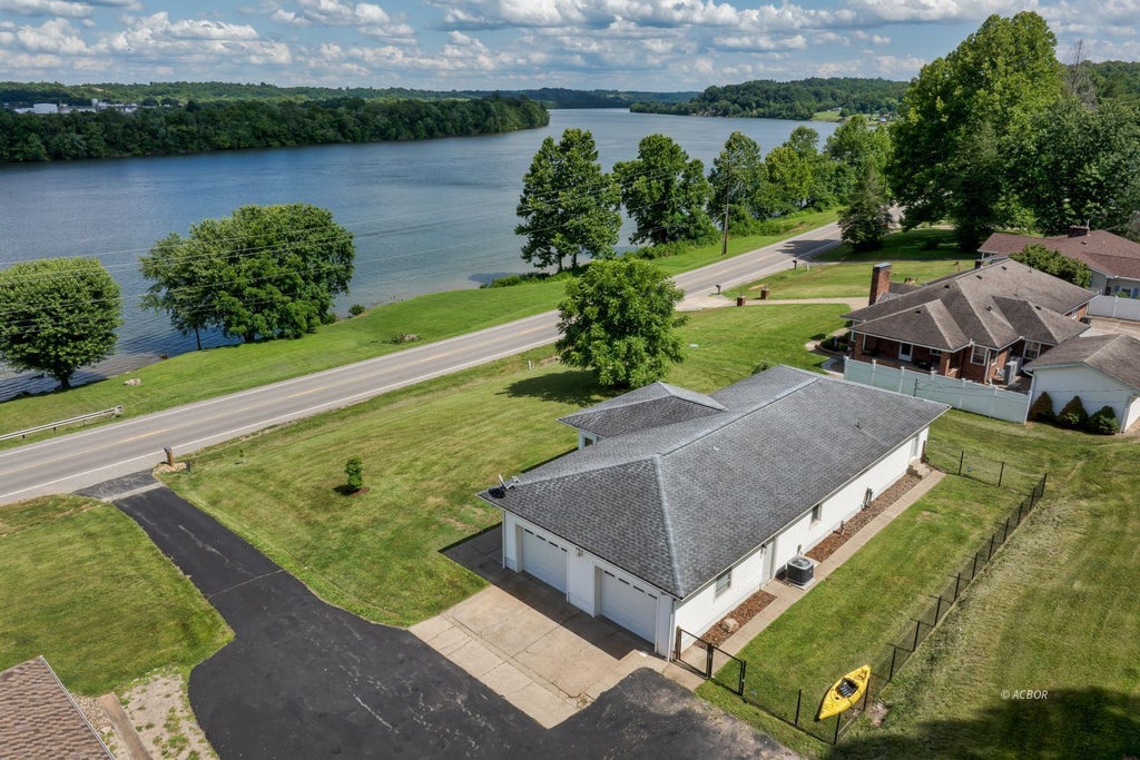 Photo of 6506 State Route 7 S, Gallipolis, OH 45631 (MLS # 2435085)