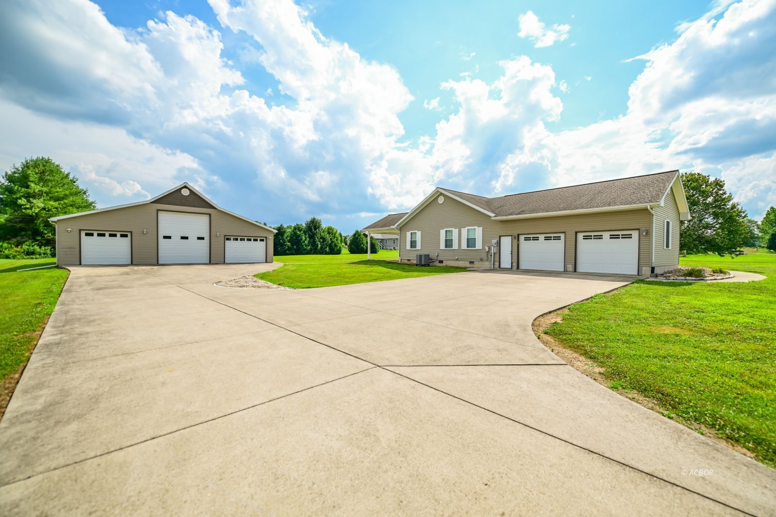 4477 Coe Rd
