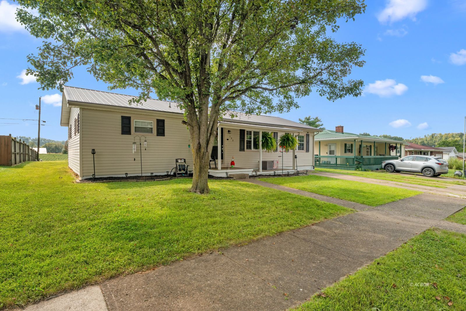 152 LeGrande Blvd