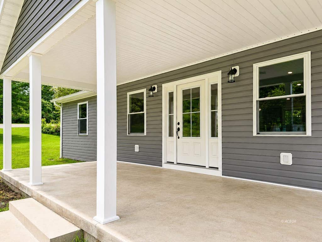 Photo of 841 Roush Ln, Cheshire, OH 45620 (MLS # 2435417)