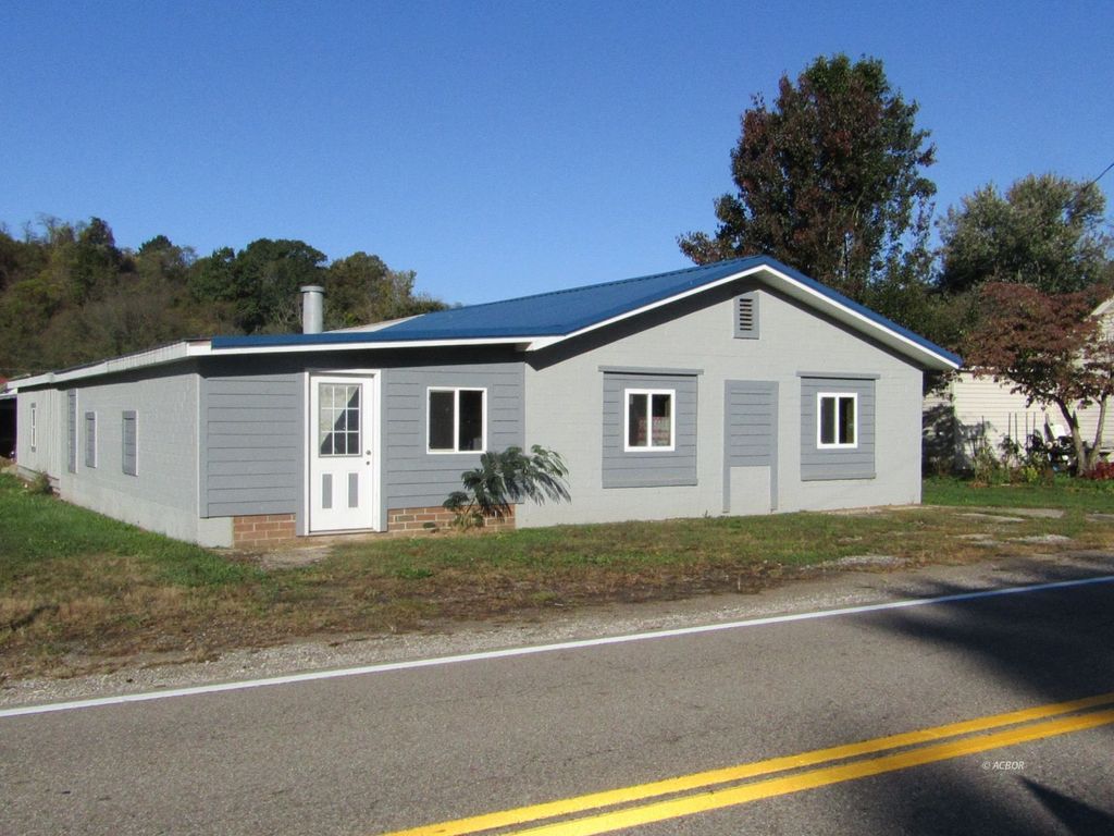 Photo of 65972 SR 124, Reedsville, OH 45772 (MLS # 2434111)