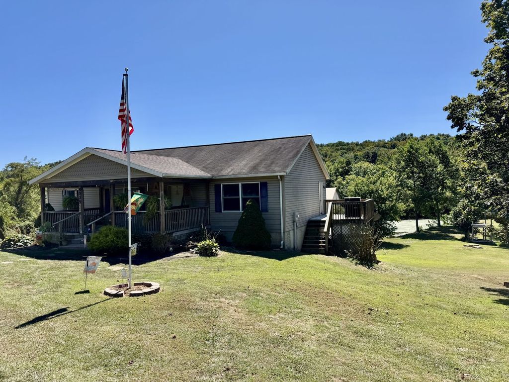 Photo of 8005 Stonecastle Rd, Athens, OH 45701 (MLS # 2433818)