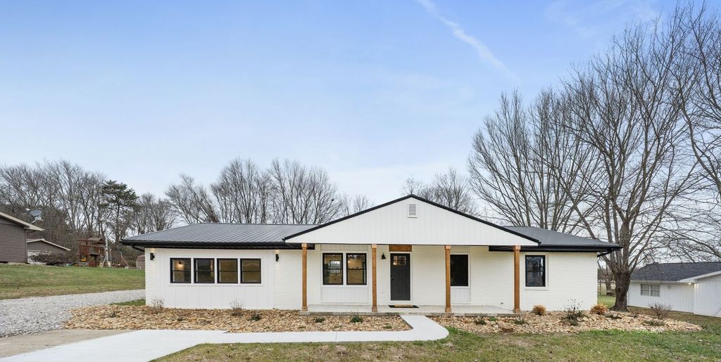 Photo of 130 Amby Ln, Vinton, OH 45686 (MLS # 2434209)