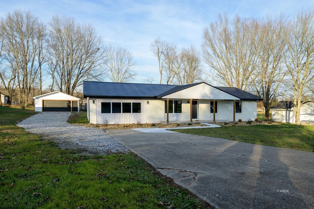 Photo of 130 Amby Ln, Vinton, OH 45686 (MLS # 2434209)