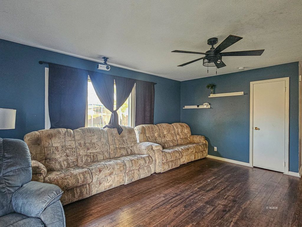 Photo of 409 LEGRANDE BOULEVARD Blvd, Gallipolis, OH 45631 (MLS # 2434169)