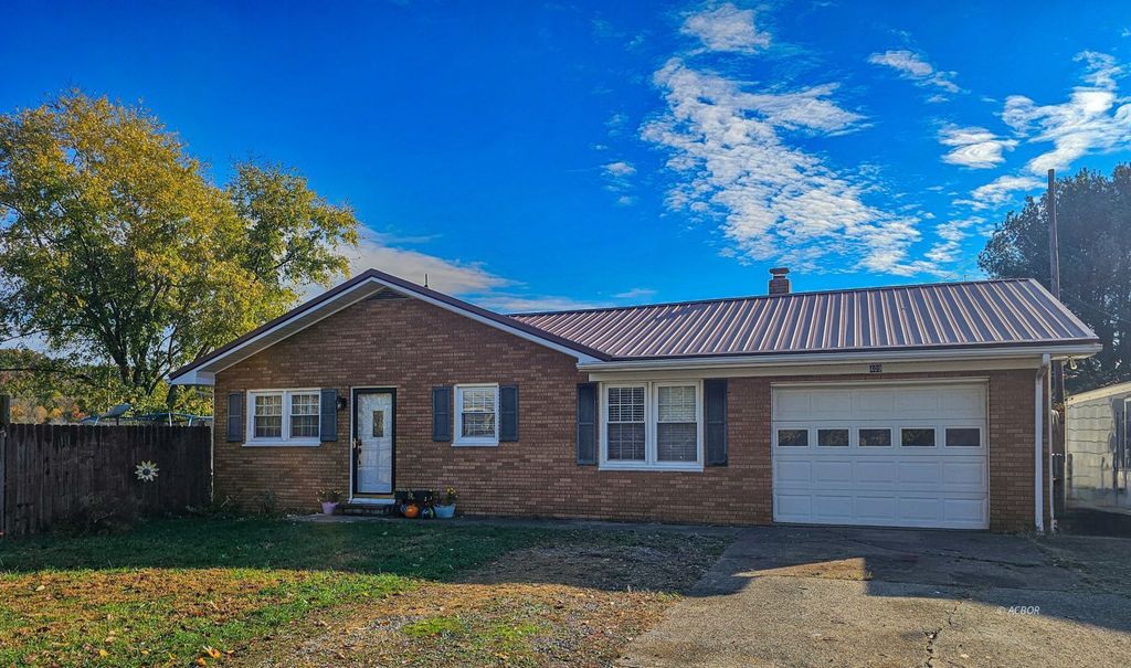 Photo of 409 LEGRANDE BOULEVARD Blvd, Gallipolis, OH 45631 (MLS # 2434169)
