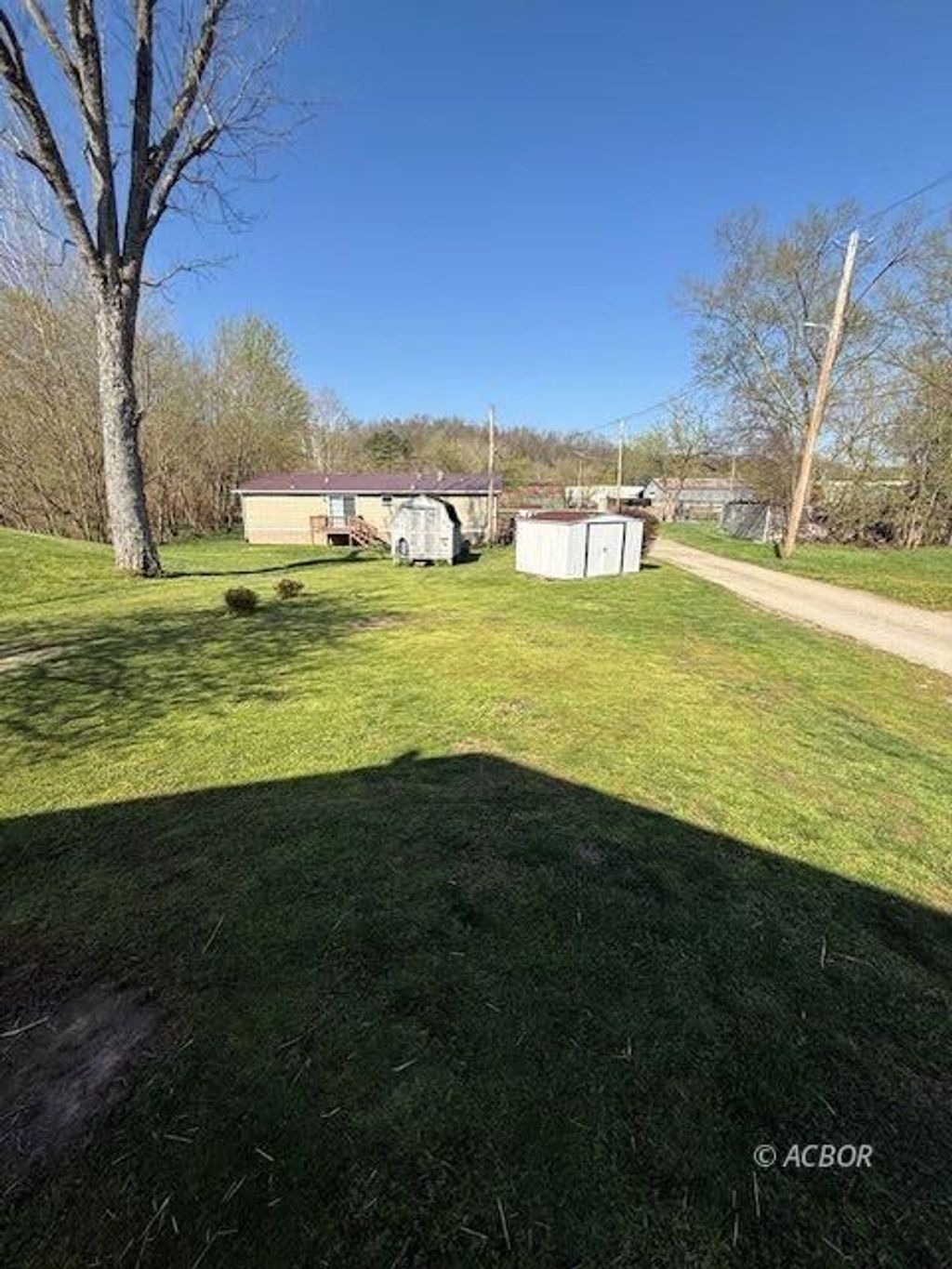 Photo of 1 Cardaras Dr, Glouster, OH 45732 (MLS # 2434752)