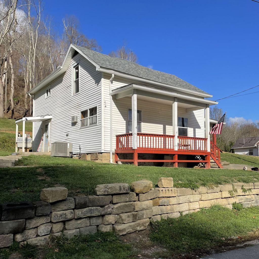 Photo of 42182 Enterprise Rd, Pomeroy, OH 45769 (MLS # 2432827)