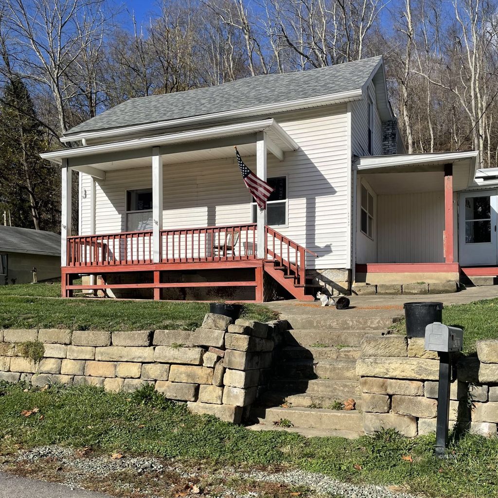 Photo of 42182 Enterprise Rd, Pomeroy, OH 45769 (MLS # 2432827)