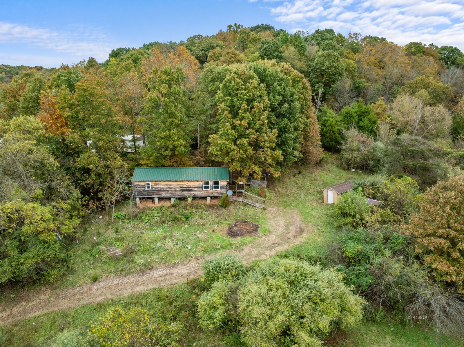 92 Greentree Rd
