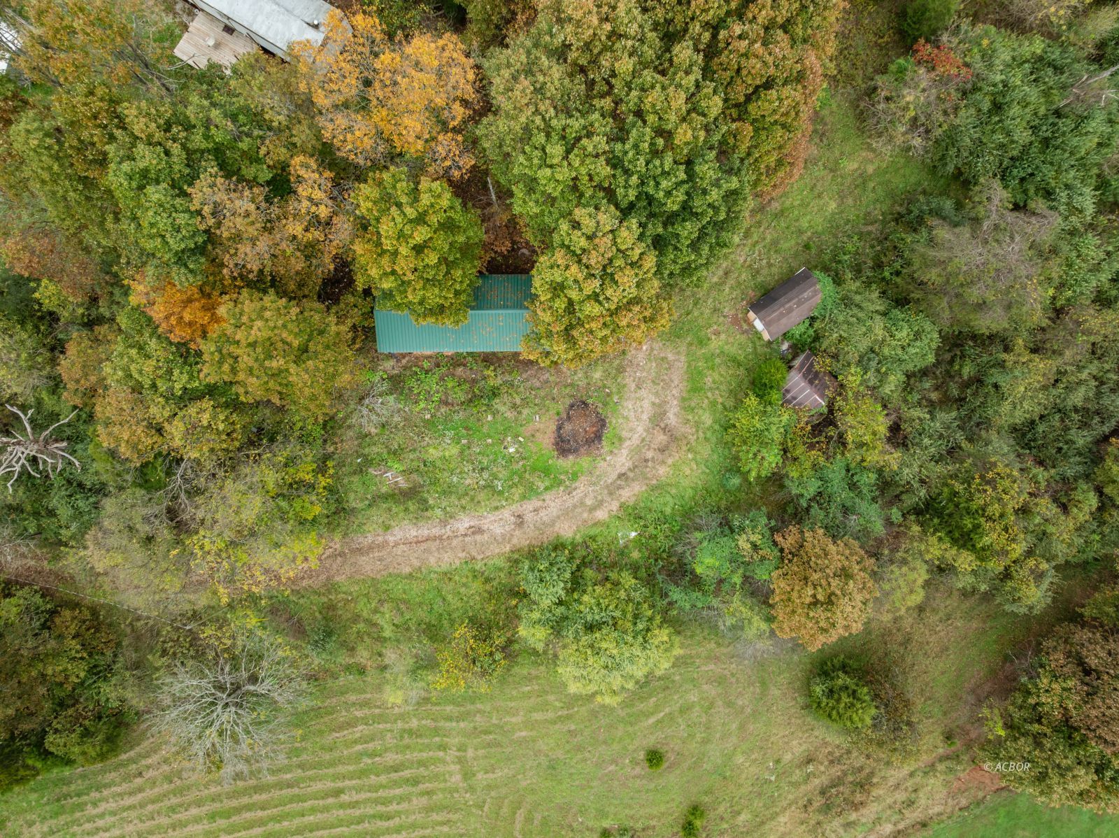 92 Greentree Rd
