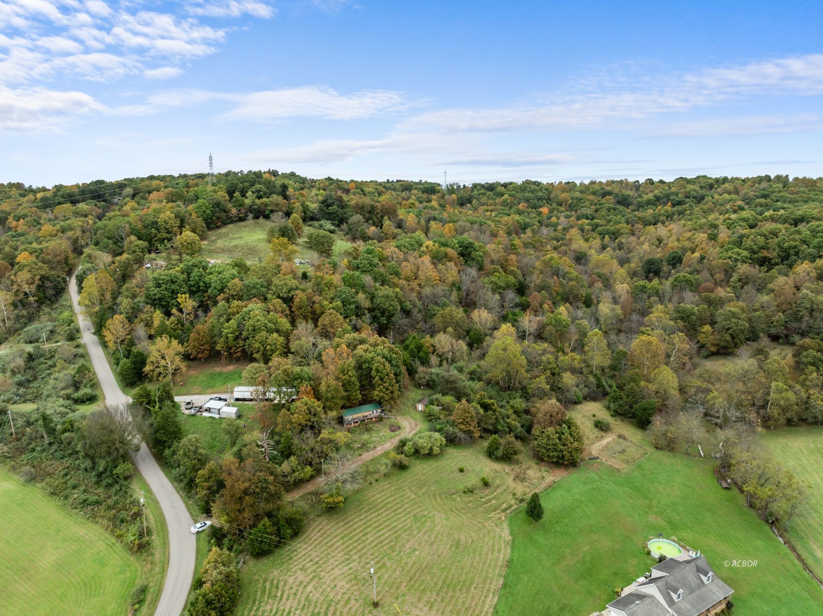 92 Greentree Rd