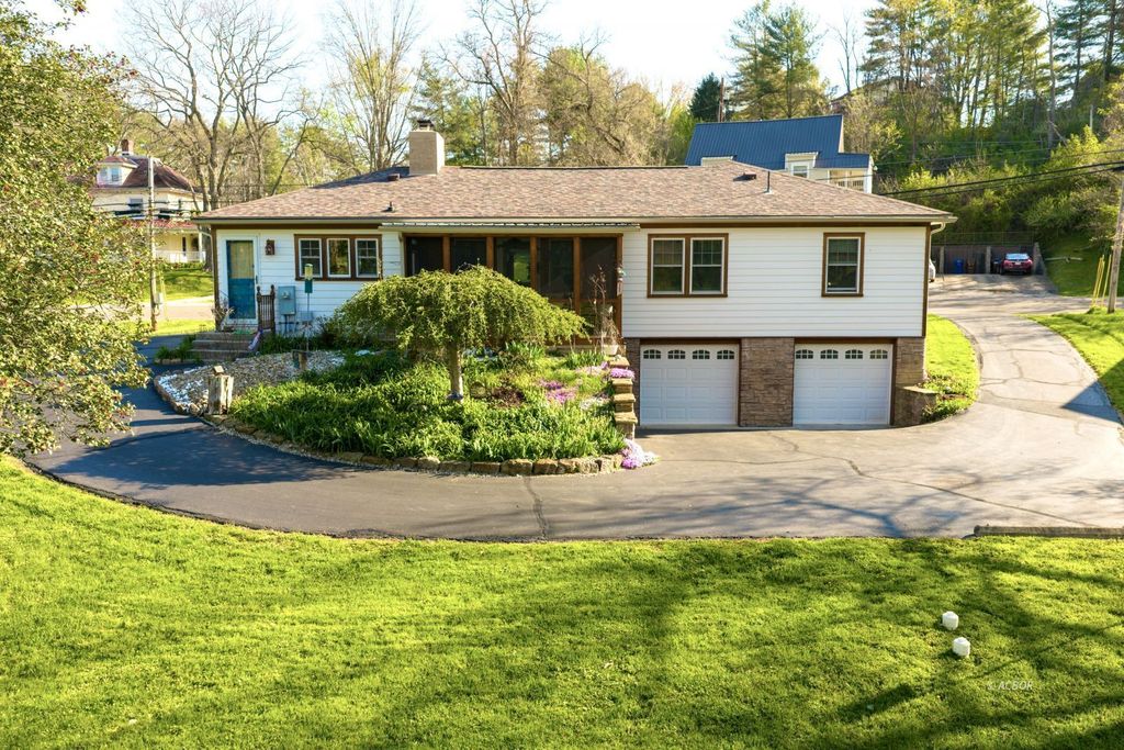 Photo of 19 Pomeroy Rd, Athens, OH 45701 (MLS # 2434807)