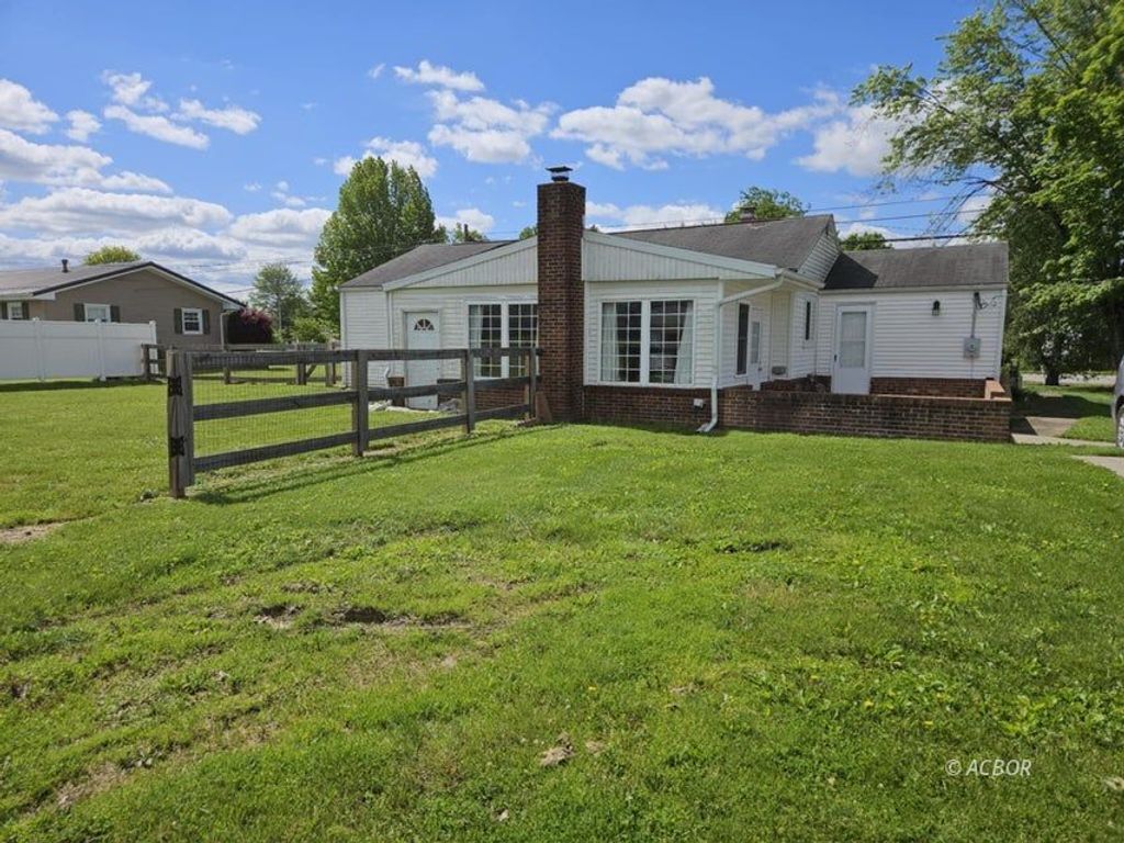 Photo of 36 Johnson Rd, The Plains, OH 45780 (MLS # 2434605)