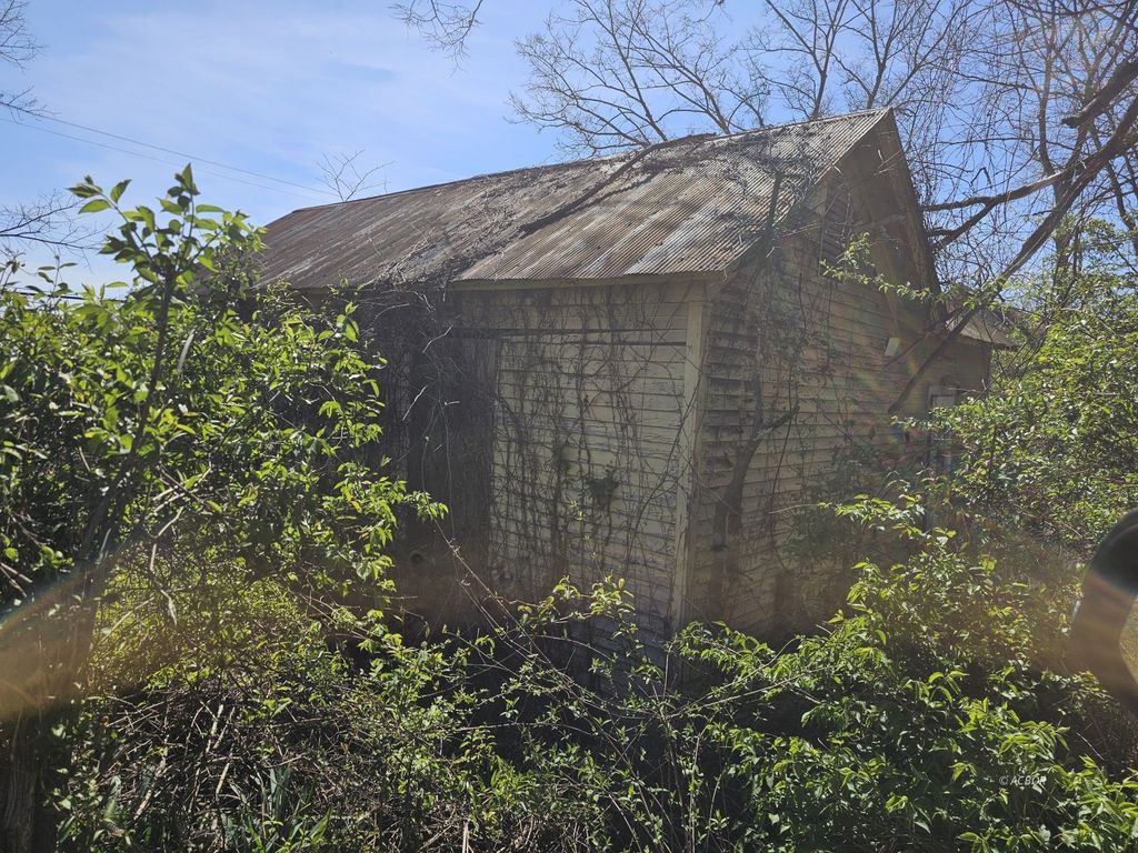 Photo of 514 Rockwood Ave, Chesapeake, OH 45619 (MLS # 2434761)