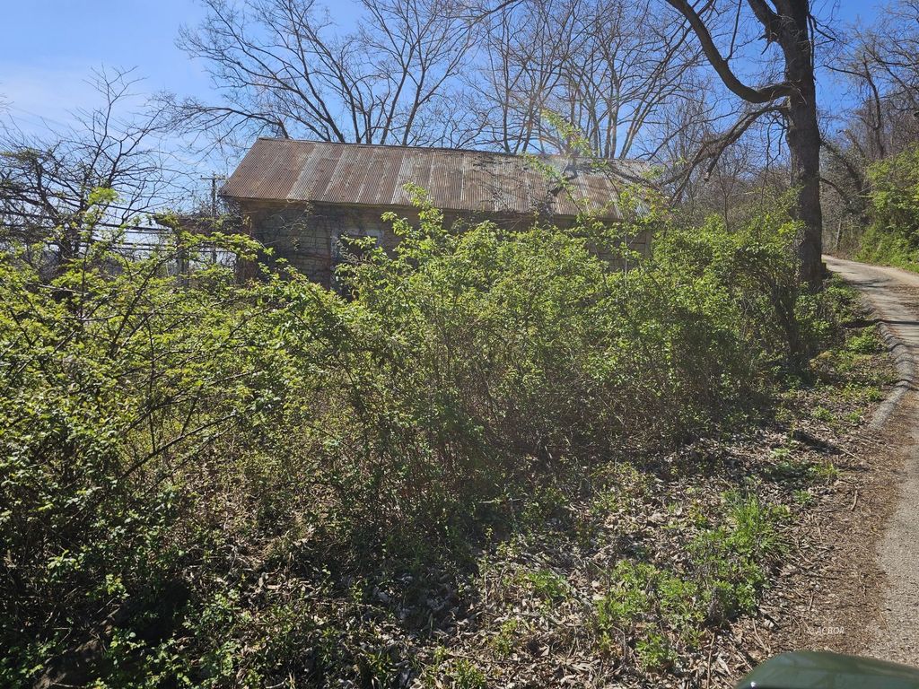 Photo of 514 Rockwood Ave, Chesapeake, OH 45619 (MLS # 2434761)