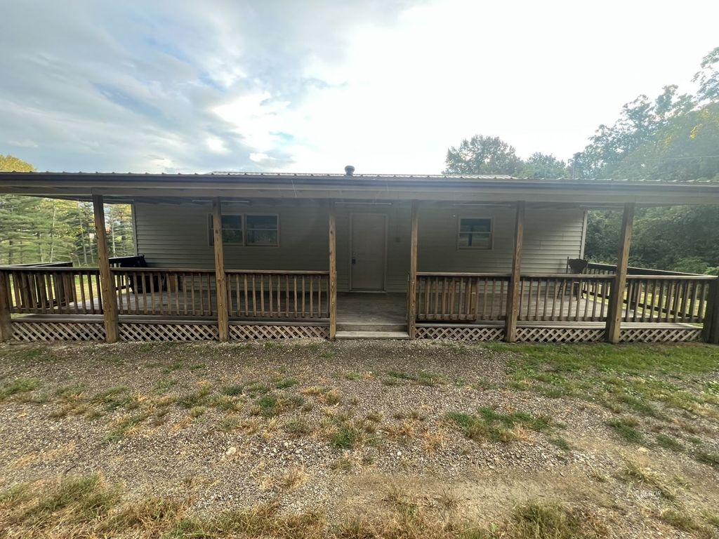 Photo of 1105 Dutch Ridge Road Rd, Guysville, OH 45735 (MLS # 2433929)