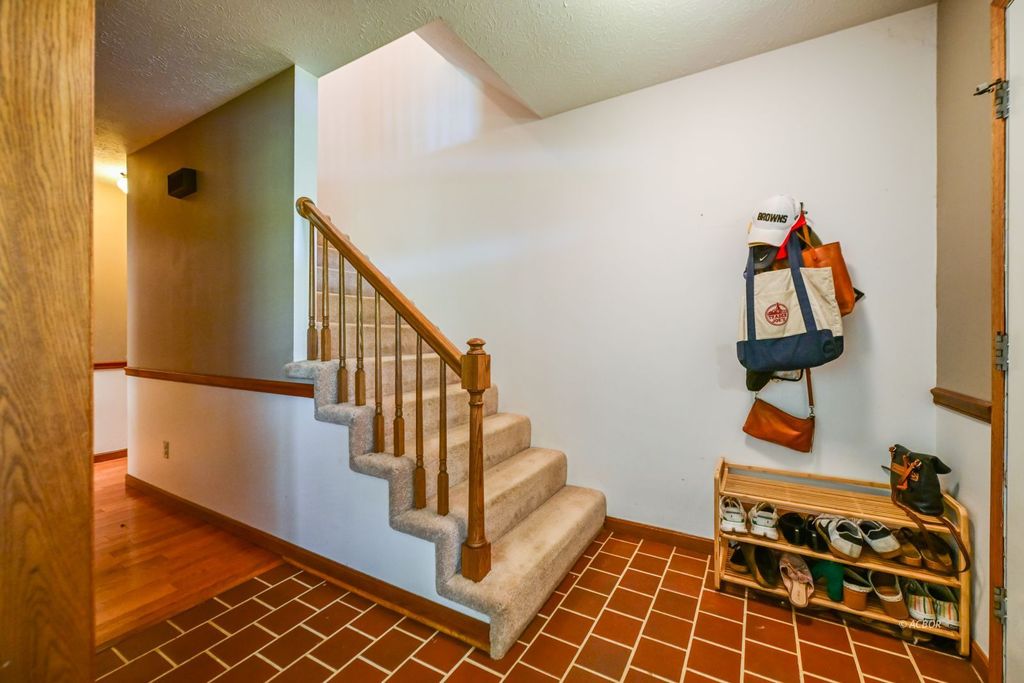 Photo of 33 Ball Dr, Athens, OH 45701 (MLS # 2434859)