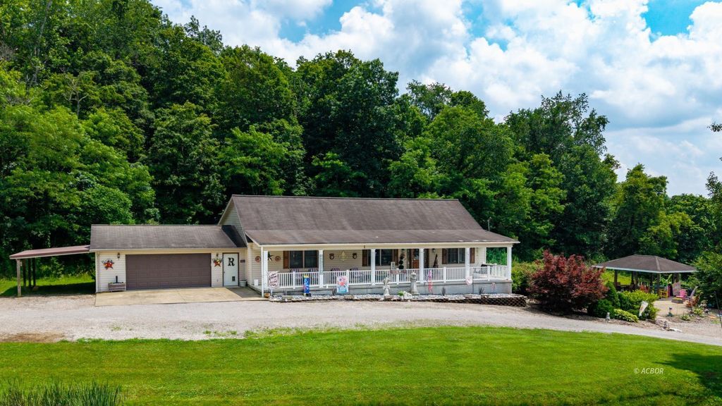 Photo of 114 Oliver Rd., Gallipolis, OH 45631 (MLS # 2434451)