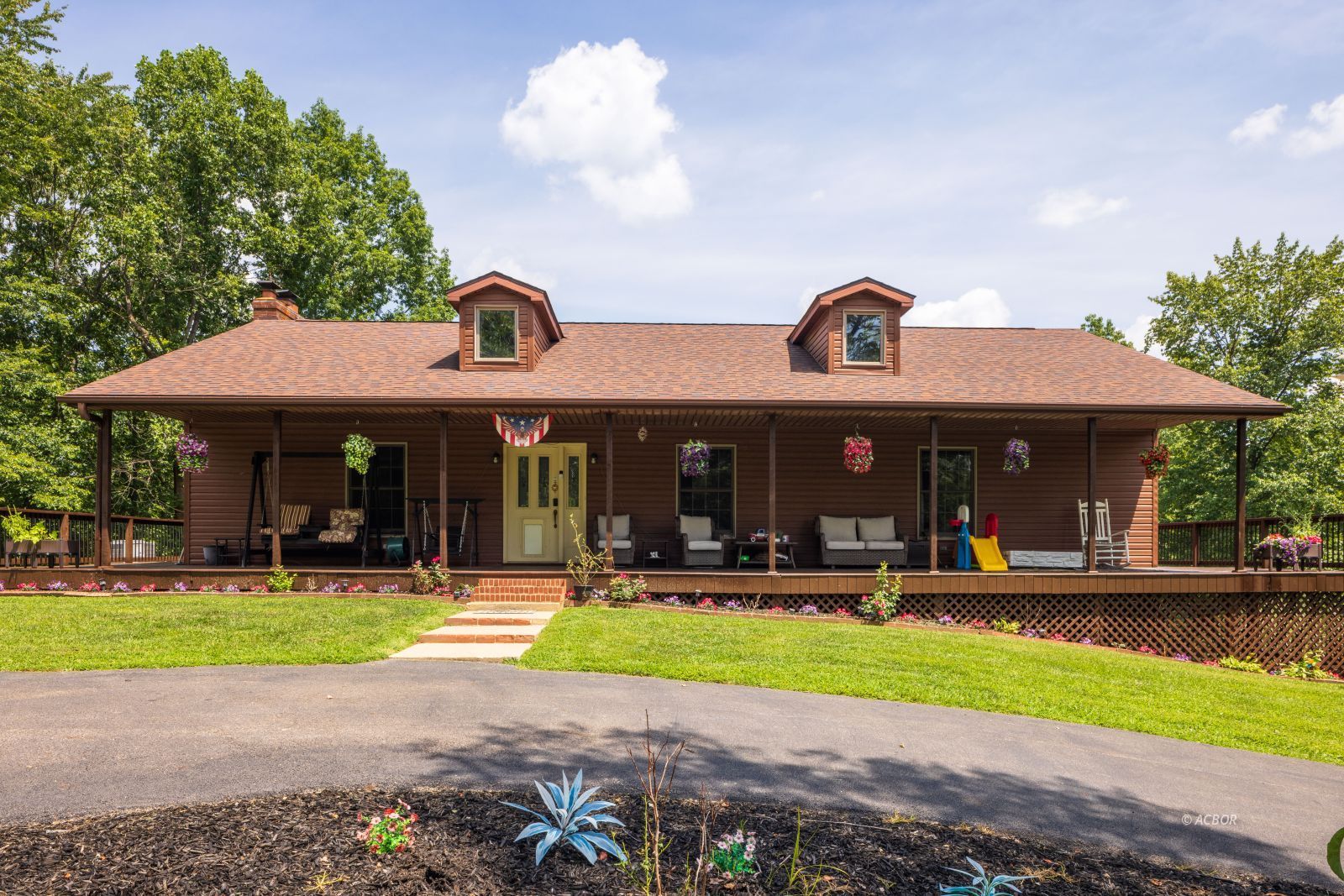 11012 Dowler Rd