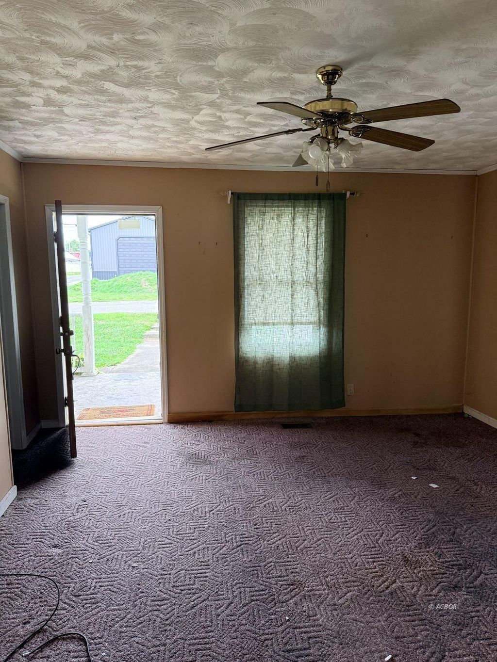 Photo of 1266 S New York Ave, Wellston, OH 45692 (MLS # 2435131)