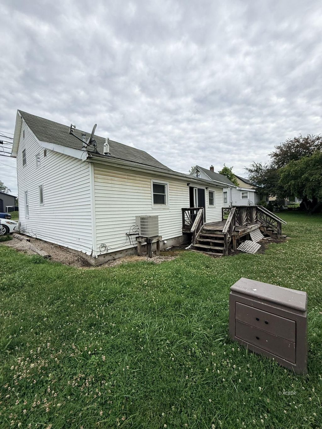 Photo of 1266 S New York Ave, Wellston, OH 45692 (MLS # 2435131)