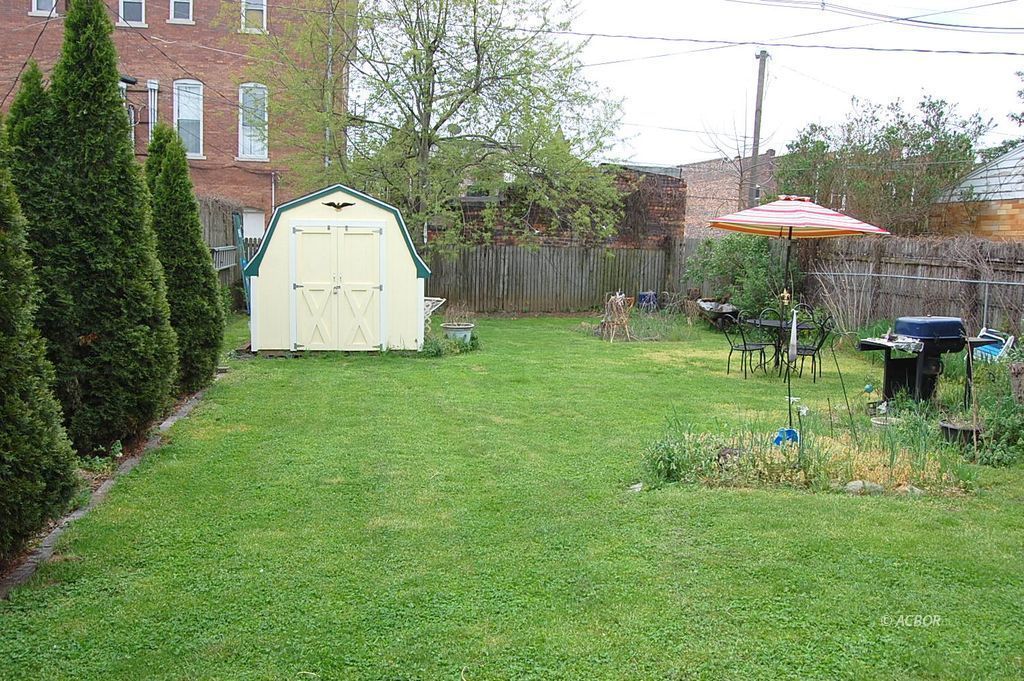 Photo of 57 W Franklin St, Nelsonville, OH 45764 (MLS # 2434158)