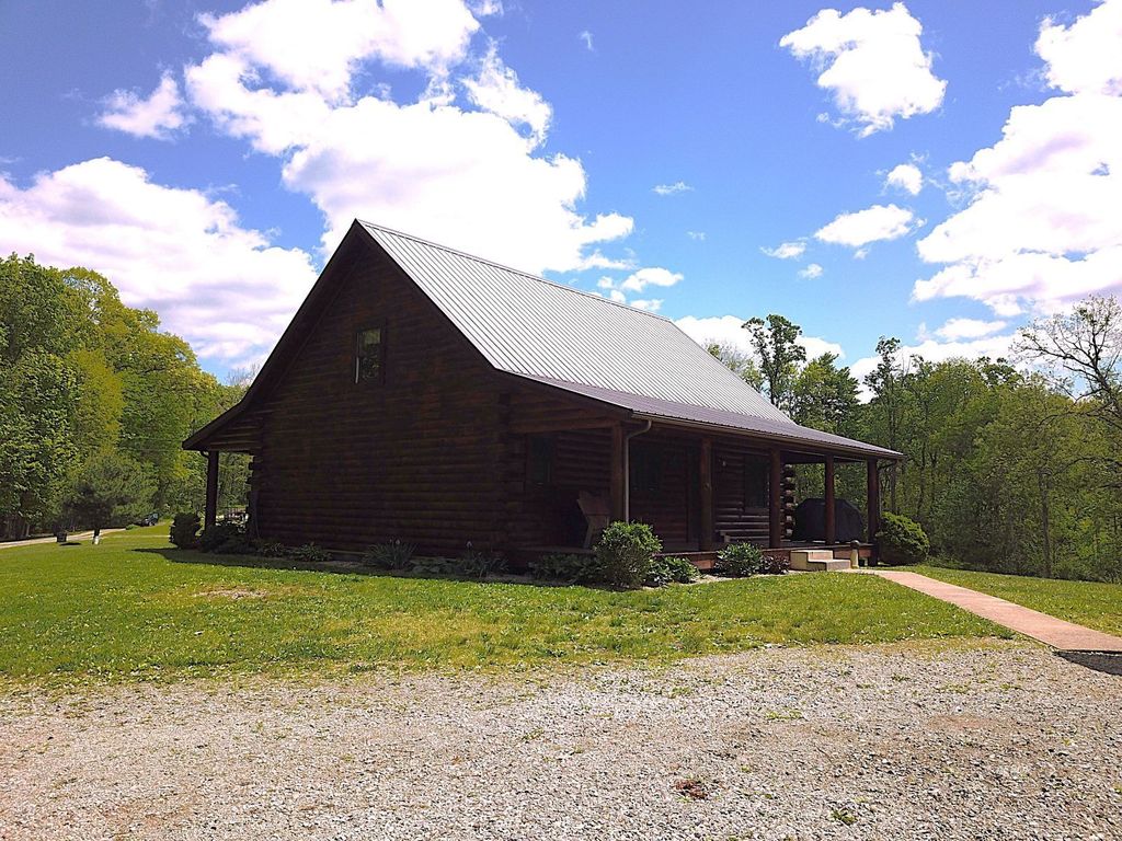 Photo of 63176 Frazee Ln, Mcarthur, OH 45651 (MLS # 2434883)