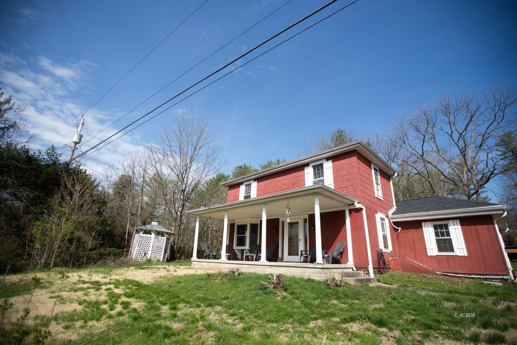 Photo of 5620 Vore Ridge Rd Rd, Athens, OH 45701 (MLS # 2434658)
