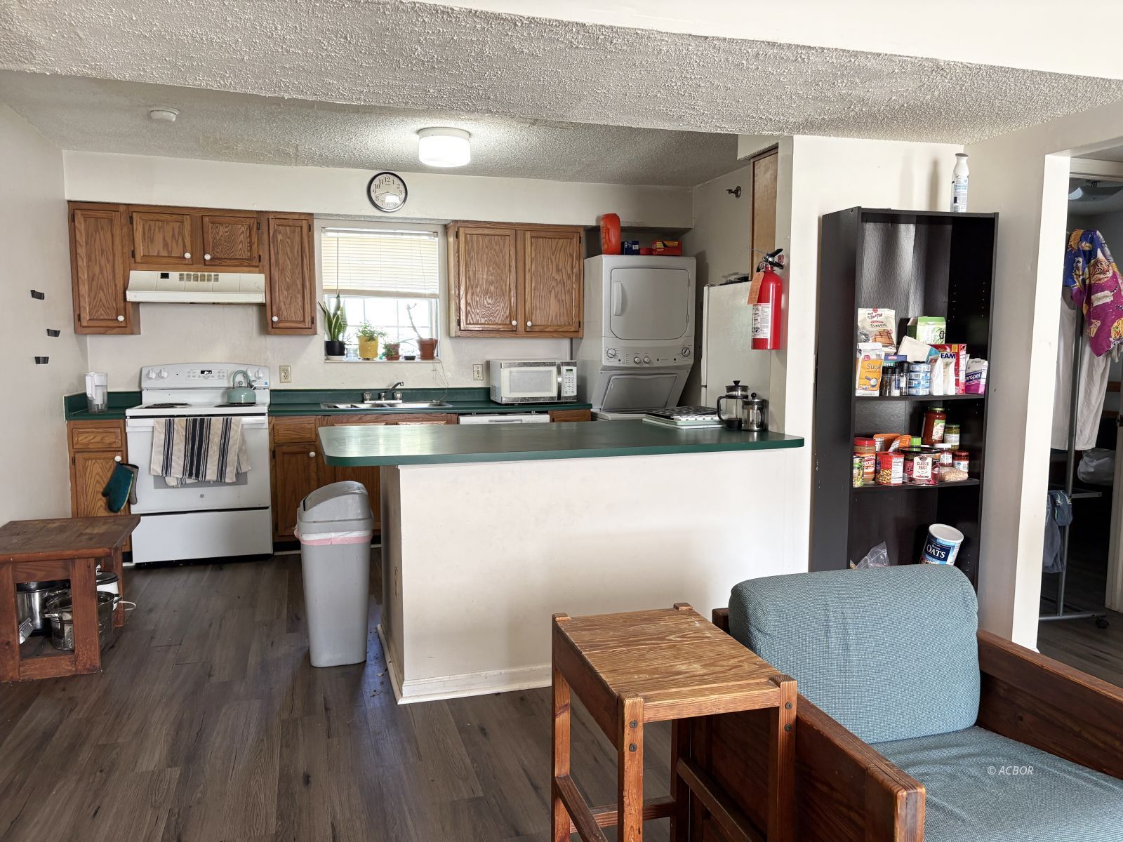 15 S Shafer St 404