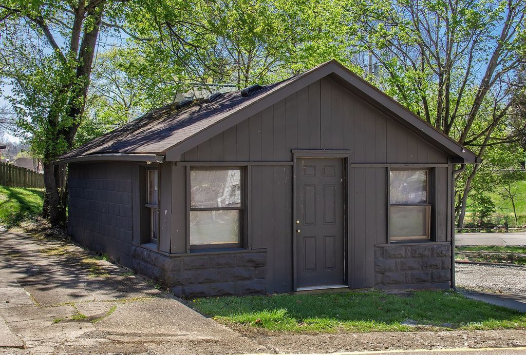 Photo of 56 Central St, Athens, OH 45701 (MLS # 2434782)