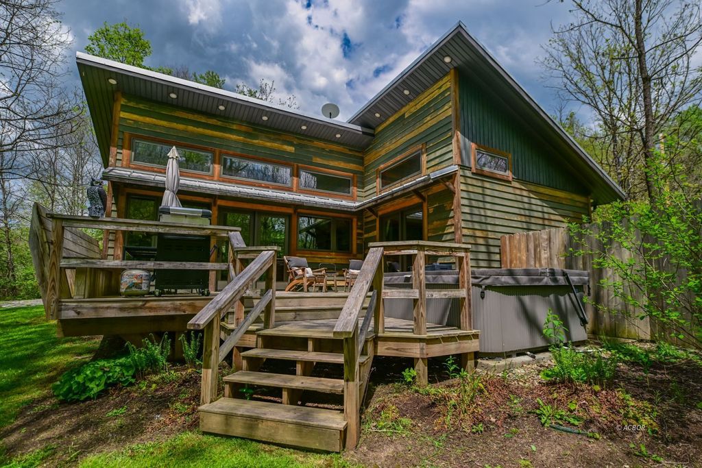 Photo of 7047 Brown Rd, Athens, OH 45701 (MLS # 2434925)