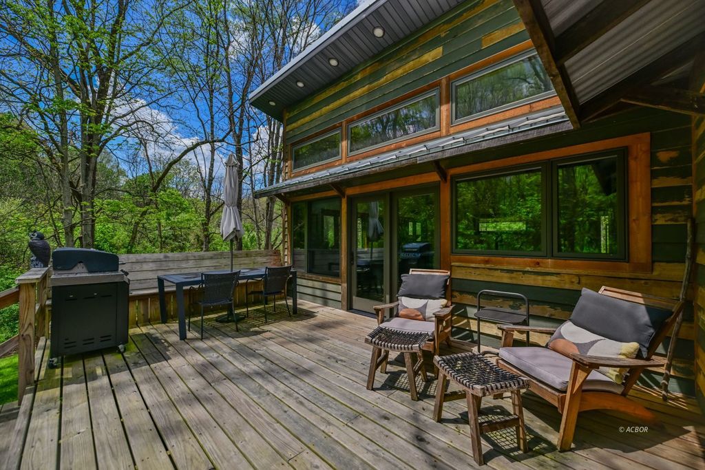 Photo of 7047 Brown Rd, Athens, OH 45701 (MLS # 2434925)