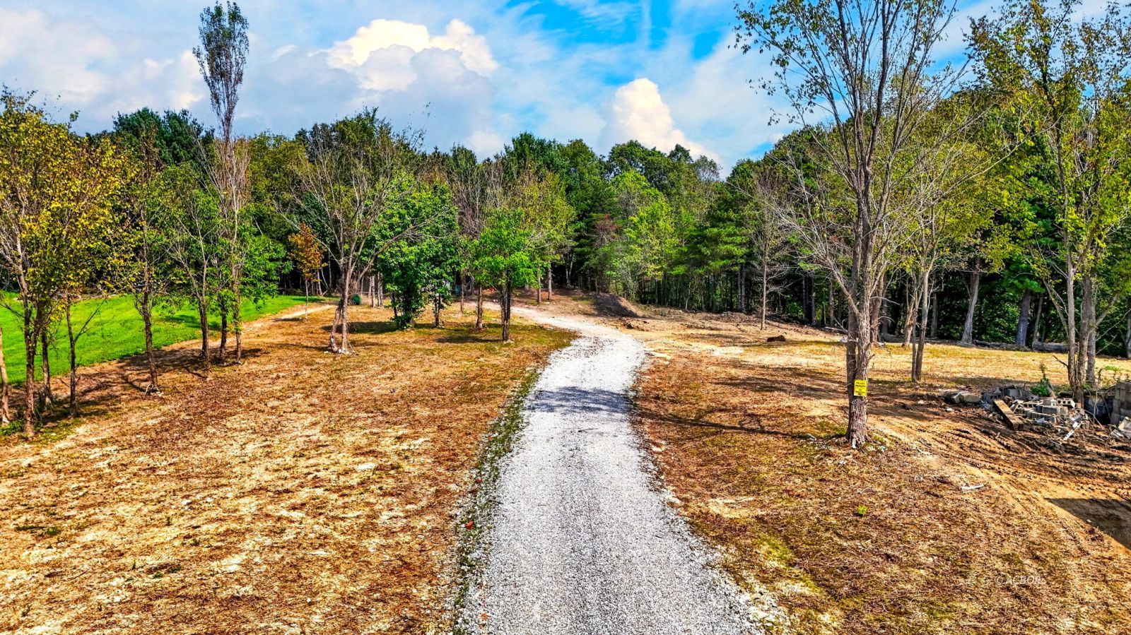 20162 Meada Rd