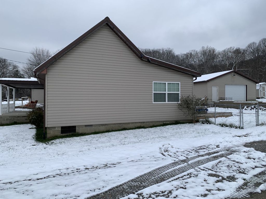 Photo of 44438 Carbon Hill-Buchtel Rd Rd, Nelsonville, OH 45764 (MLS # 2434295)