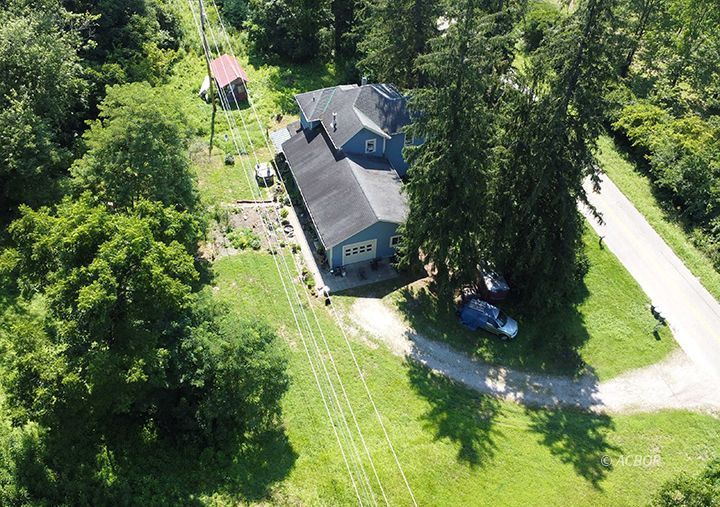 14240 Della Dr