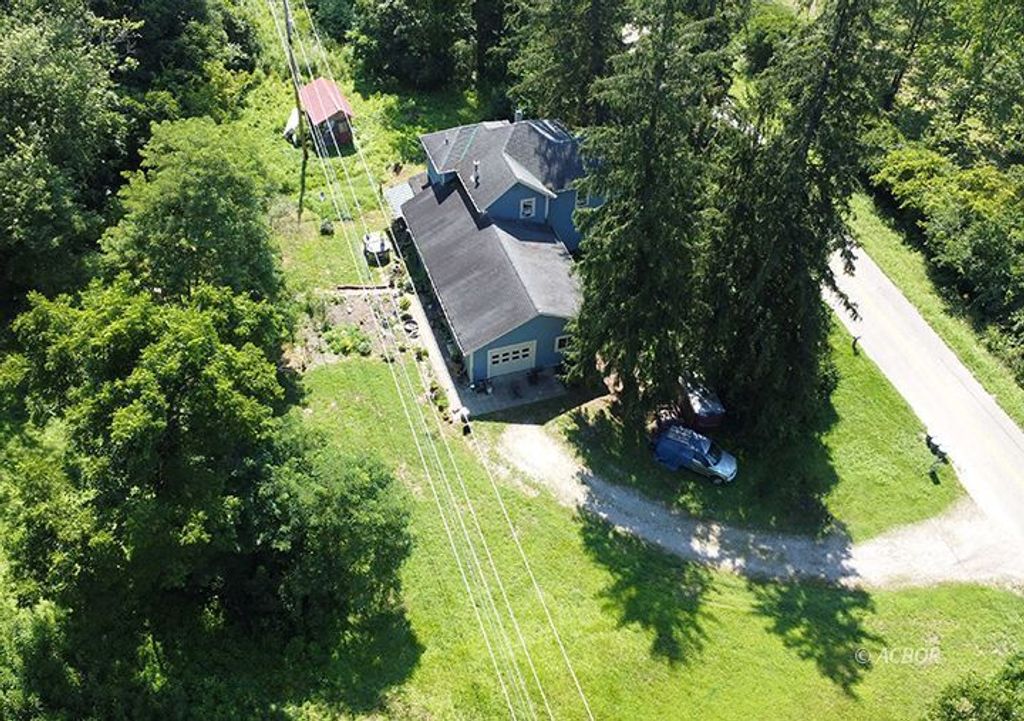 Photo of 14240 Della Dr, Athens, OH 45701 (MLS # 2433750)