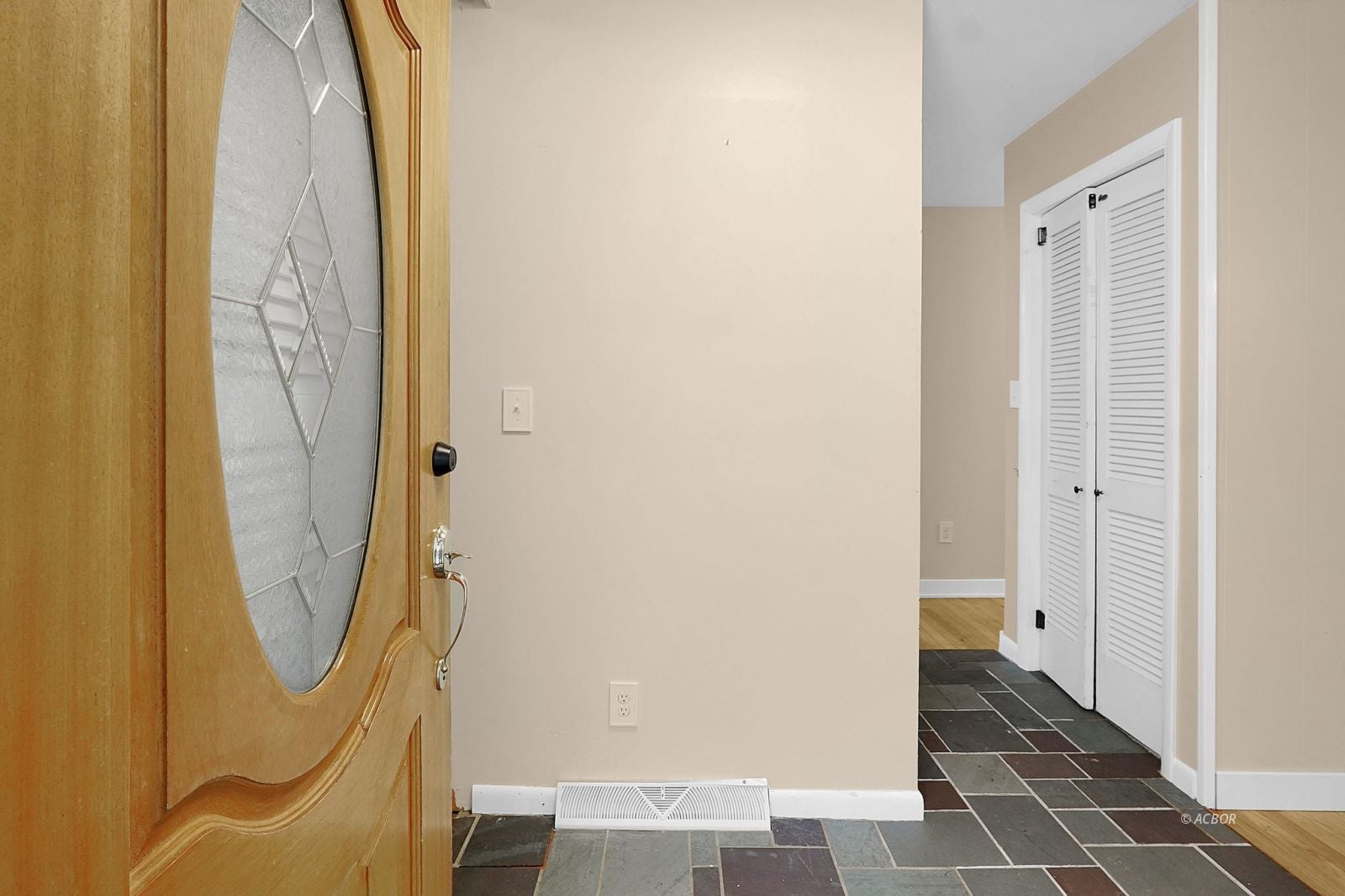 41 Briarwood Dr