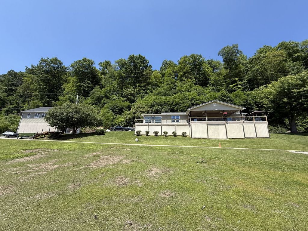 Photo of 1829 Cliffside Rd, Coolville, OH 45723 (MLS # 2433544)