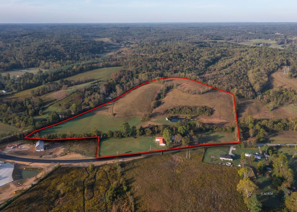 Photo of 14121 OH-664, Logan, OH 43138 (MLS # 2434962)