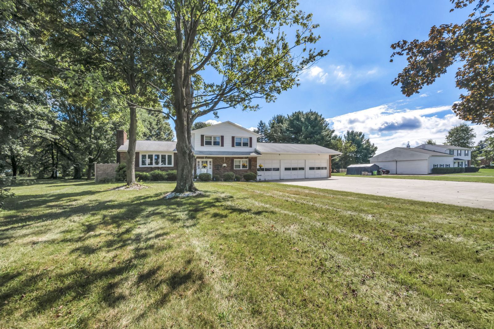 9037 Skypark Dr